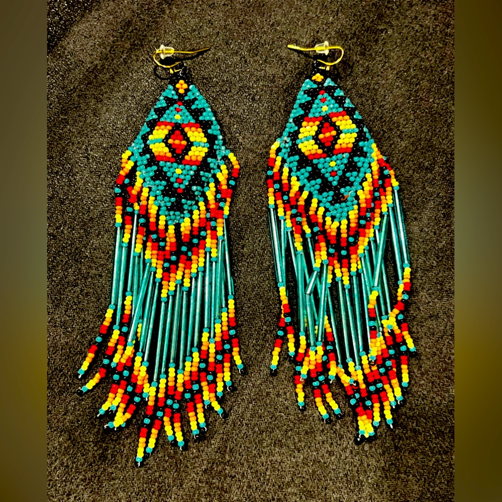 Handbeaded Native American earrings